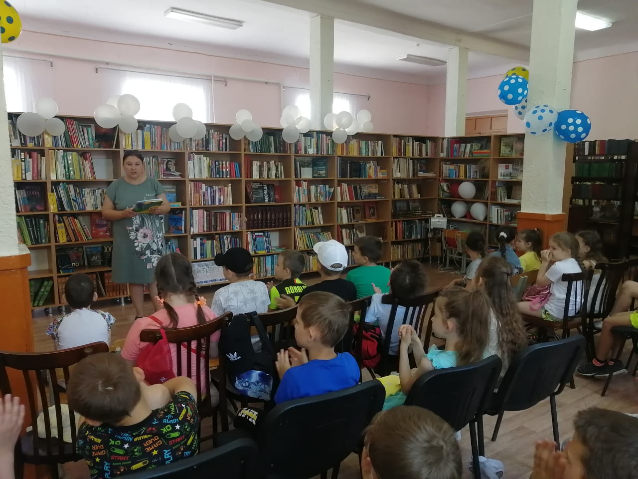 _1._13.06.2023_Поляна_весёлых_затей_Настроение_на_Ура._ДБ.jpg