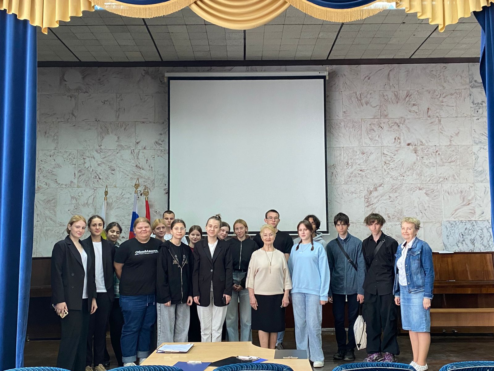 _1_20.05.2025_Круглый_стол_Сила_Шолоховского_словав_Зимовниковском_отделе.jpeg