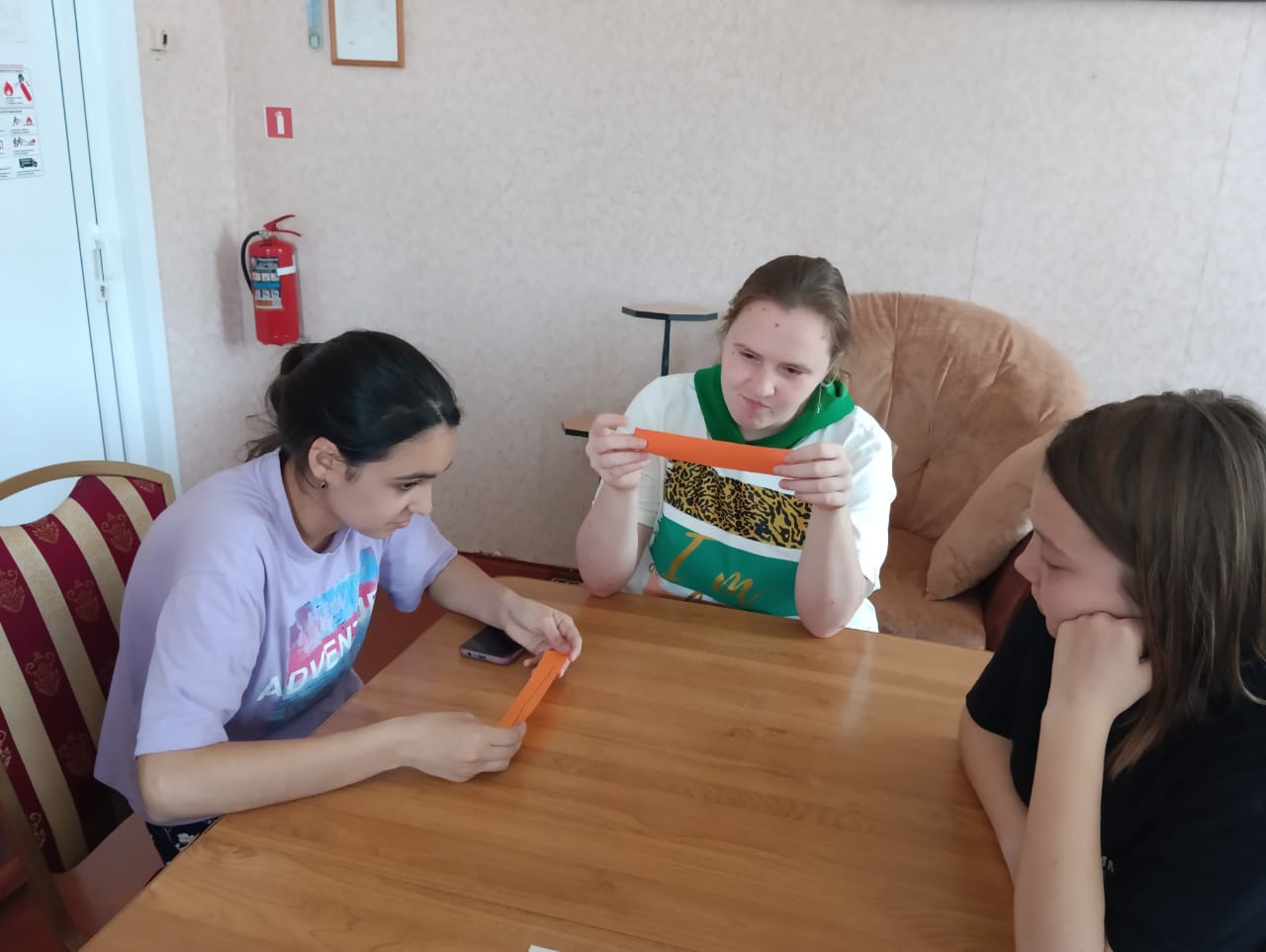 _2._09.06.2023_Игротека_Под_семейным_зонтиком._ЦБ.jpeg