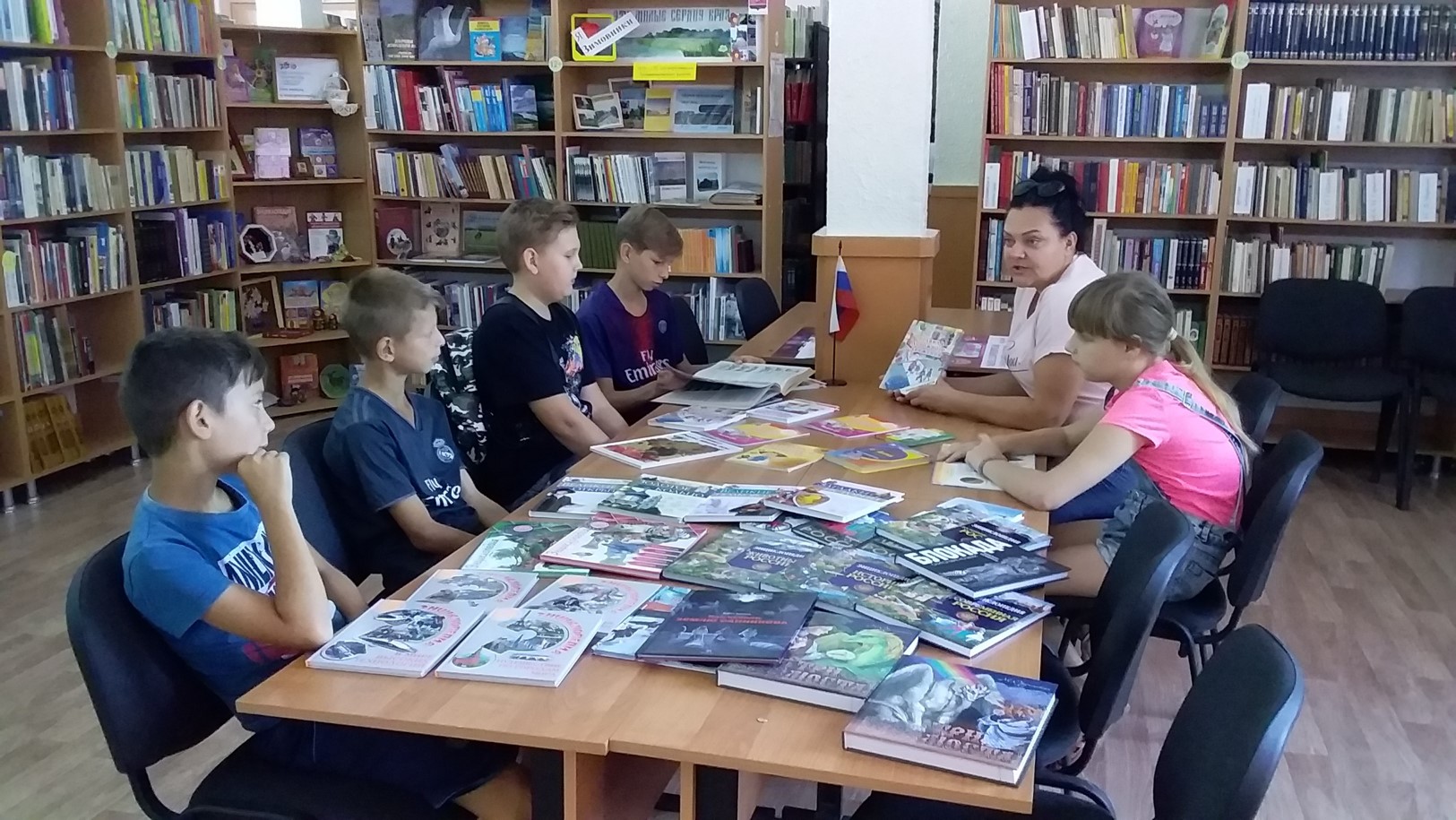 05.08.2019 час познанияДБ светофор спешит на1