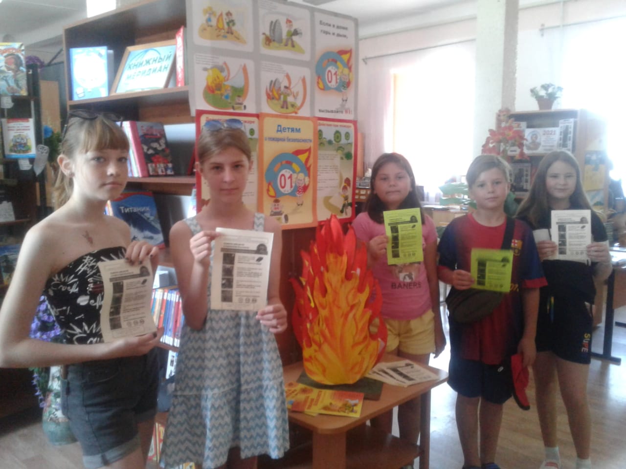 Фото 1. урок тревоги Искра дочь пожара спичка подруга огня ДБ