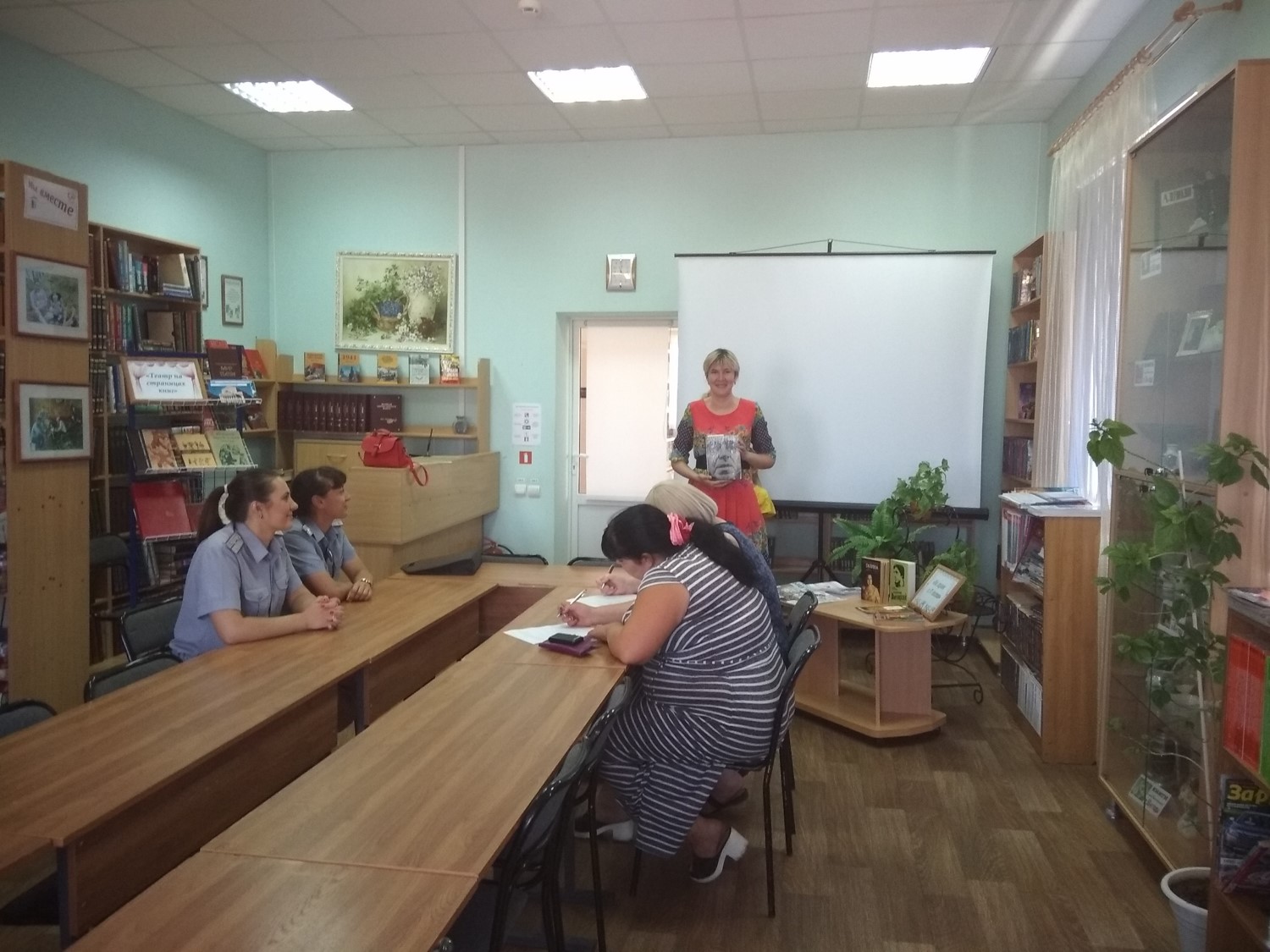 15.08.2019 беседа Театры России