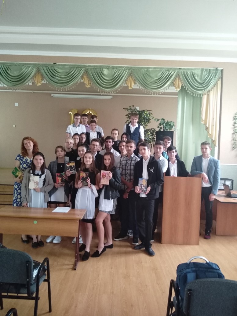 1литерат галерея кумиры18.09.2019цб