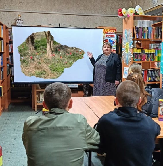 Фото. 10.04.2024 Викторина Загадки природы родного края в Камышевском отделе