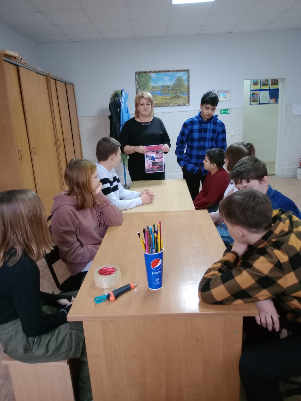 Фото 1. 01.03.2024 Беседа Выбираем жизнь наркотикам нет в Северном отделе
