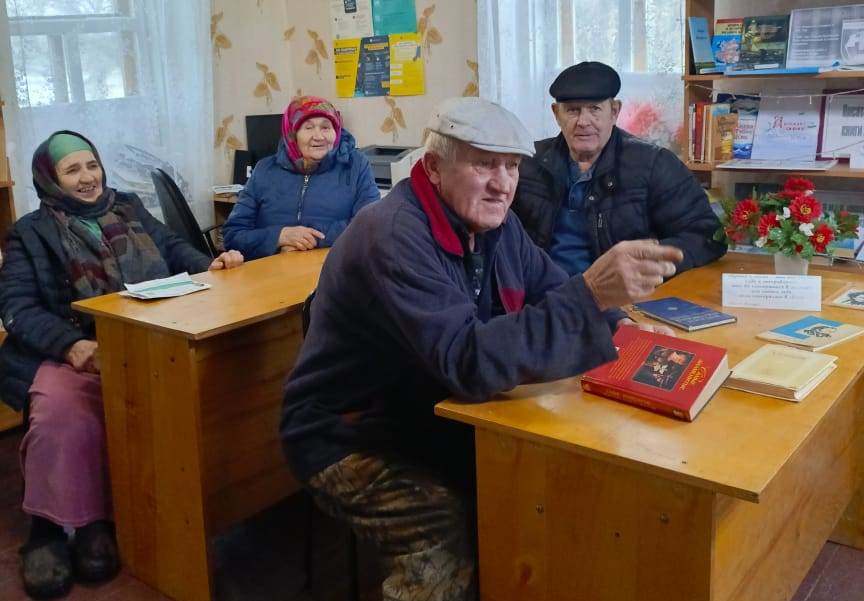 Фото 3 03.02.2025 Литературный час Нам приказано жить в Наримановском отделе