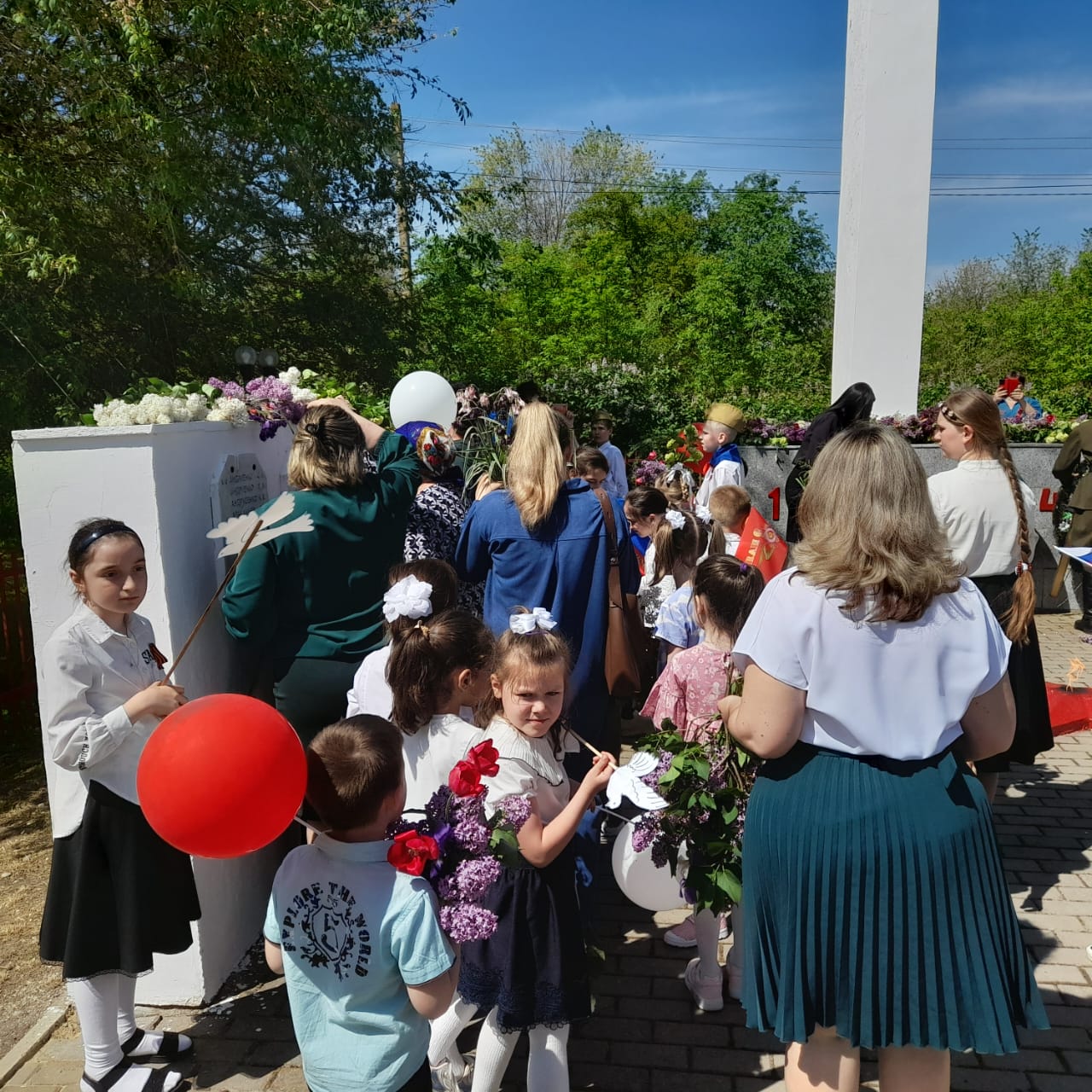 Фото 3 07.05.2025 Торжественный митинг Поклонимся великим тем годамв Кировском отделе